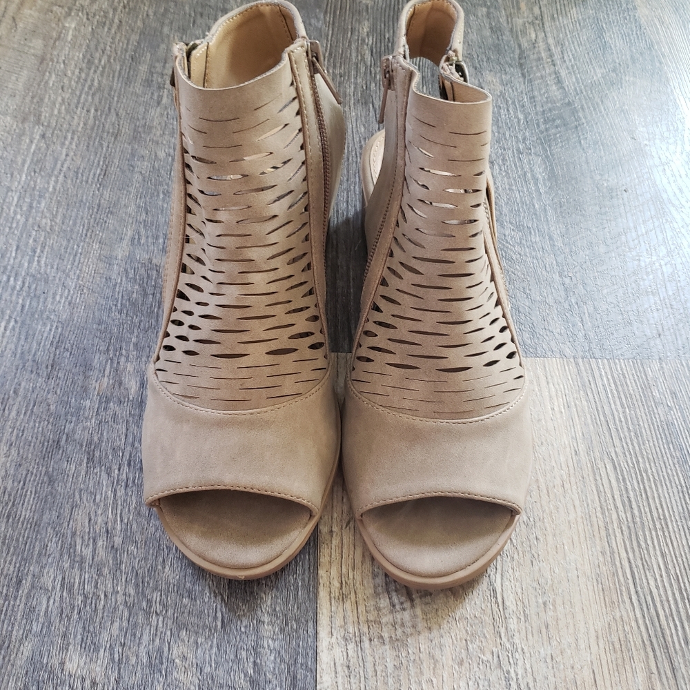 Diba Peep Toe Bootie Sandals, 6.5